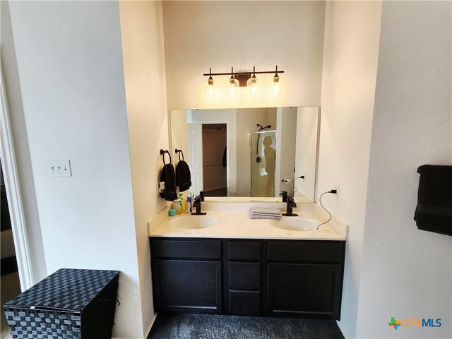 1212 Neuberry Cliffe, Temple, TX 76502