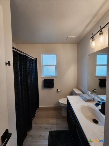 1212 Neuberry Cliffe, Temple, TX 76502