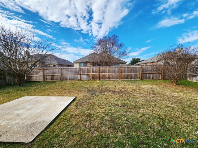 1212 Neuberry Cliffe, Temple, TX 76502