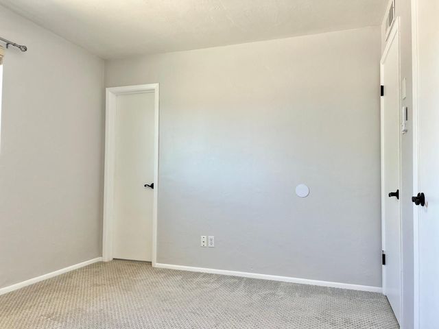 6607 E Sheridan Street, Scottsdale, AZ 85257