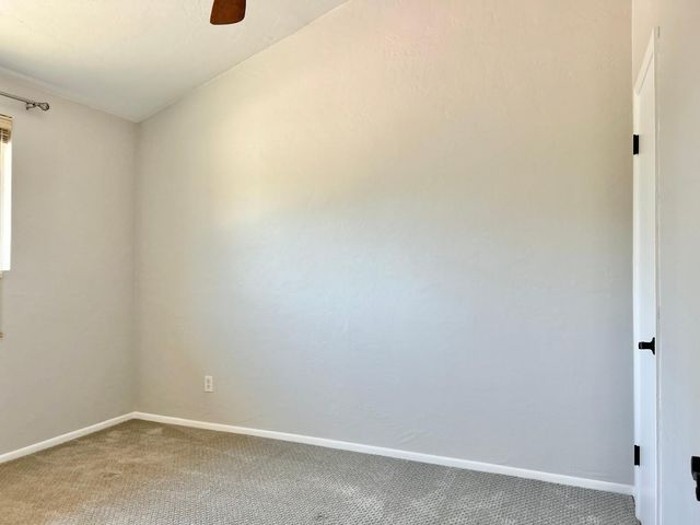6607 E Sheridan Street, Scottsdale, AZ 85257