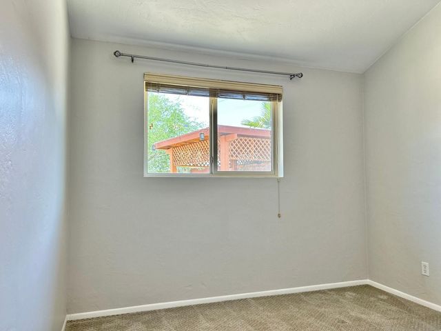 6607 E Sheridan Street, Scottsdale, AZ 85257
