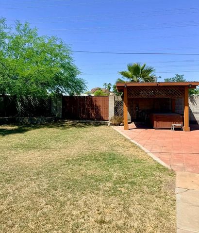 6607 E Sheridan Street, Scottsdale, AZ 85257