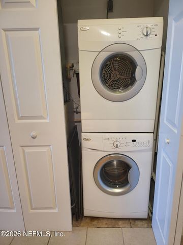 1901 N 1ST Street 203, Jacksonville Beach, FL 32250