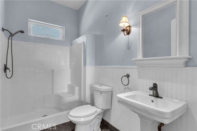 10234 Clover Drive, Oak Hills, CA 92344