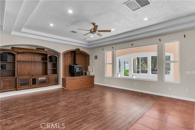 10234 Clover Drive, Oak Hills, CA 92344