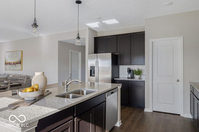 10422 Crystal Coop Lane, Indianapolis, IN 46235