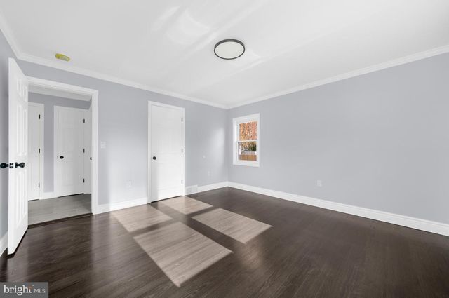 17 RANCHWOOD DR, Ewing, NJ 08618