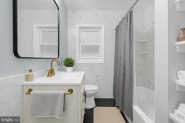 17 RANCHWOOD DR, Ewing, NJ 08618