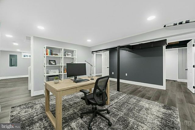 17 RANCHWOOD DR, Ewing, NJ 08618