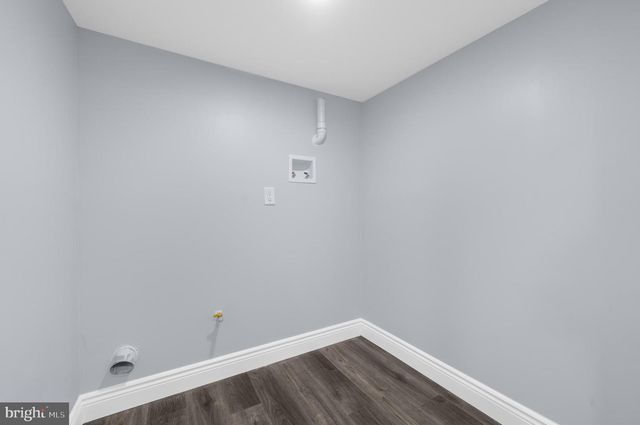 17 RANCHWOOD DR, Ewing, NJ 08618