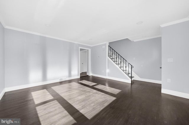 17 RANCHWOOD DR, Ewing, NJ 08618