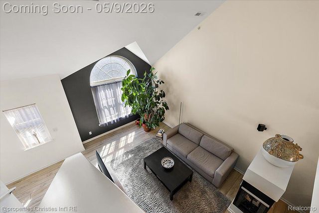 1466 Ashford Court, Troy, MI 48084