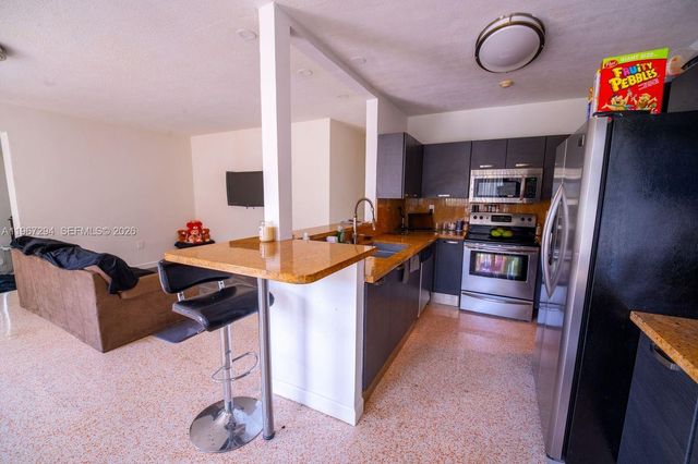 11600 NE 6th Avenue, Biscayne Park, FL 33161
