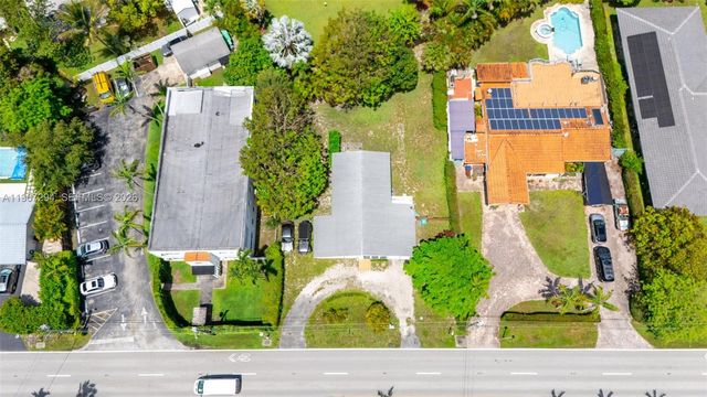 11600 NE 6th Avenue, Biscayne Park, FL 33161