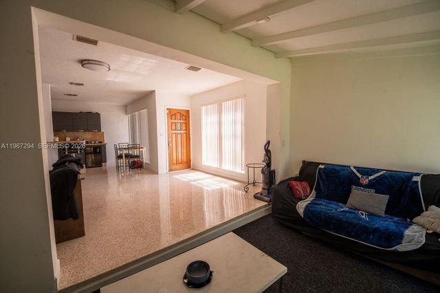 11600 NE 6th Avenue, Biscayne Park, FL 33161