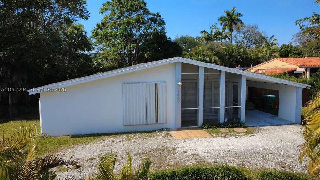 11600 NE 6th Avenue, Biscayne Park, FL 33161