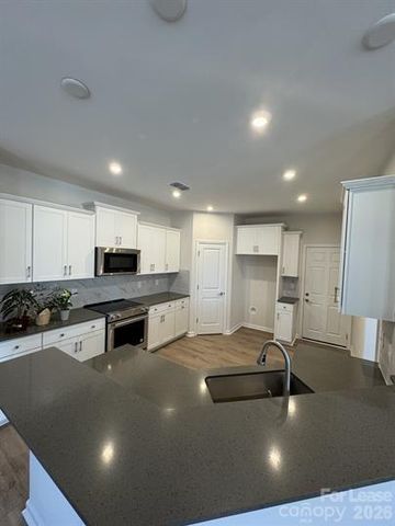 8994 Odell Corners Boulevard NW, Concord, NC 28027