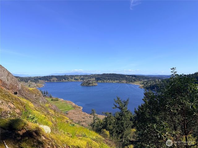 13998 Donnell Rd, Anacortes, WA 98221