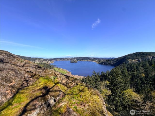 13998 Donnell Rd, Anacortes, WA 98221