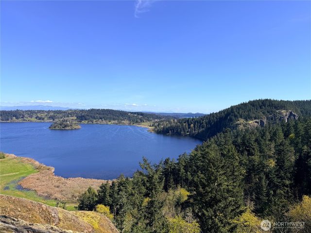 13998 Donnell Rd, Anacortes, WA 98221