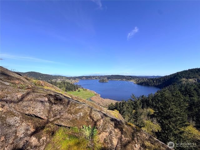 13998 Donnell Rd, Anacortes, WA 98221