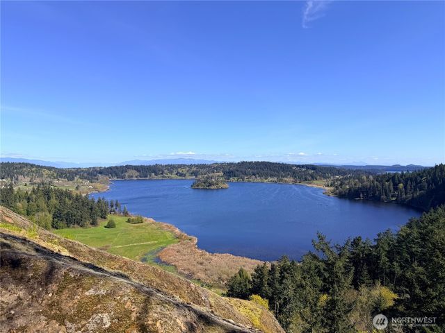 13998 Donnell Rd, Anacortes, WA 98221