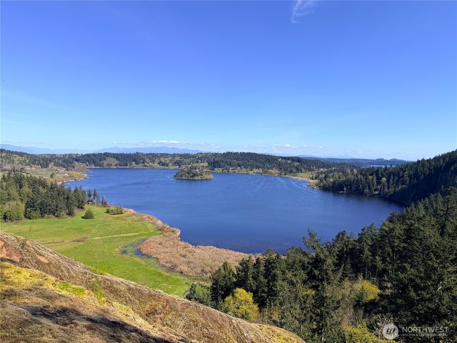13998 Donnell Rd, Anacortes, WA 98221