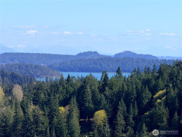 13998 Donnell Rd, Anacortes, WA 98221