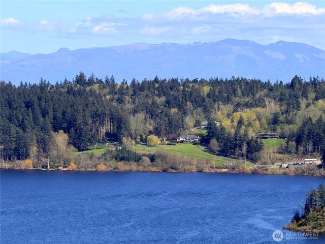 13998 Donnell Rd, Anacortes, WA 98221