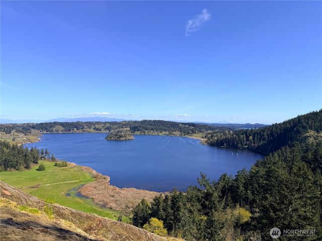 13998 Donnell Rd, Anacortes, WA 98221