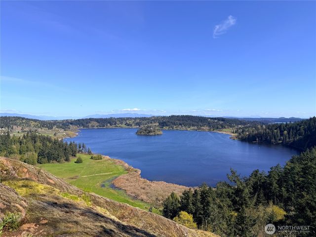 13998 Donnell Rd, Anacortes, WA 98221