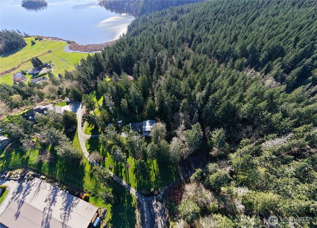 13998 Donnell Rd, Anacortes, WA 98221