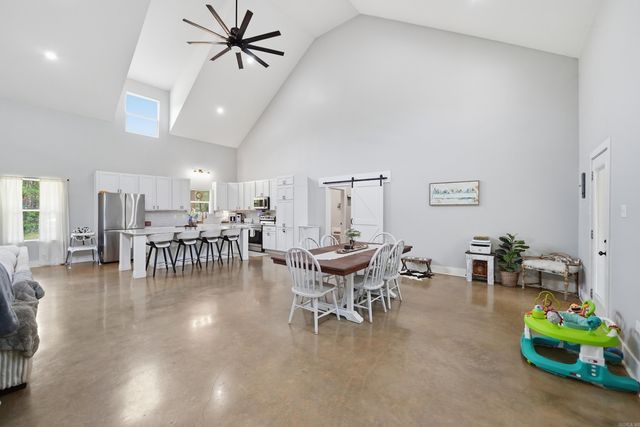 4629 De Young Road, Benton, AR 72019