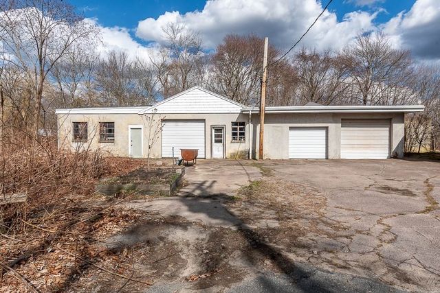 30 Sanger St, Bridgewater, MA 02324