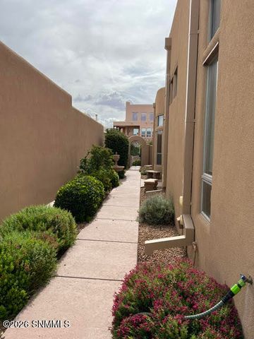 1270 City Lights Place, Las Cruces, NM 88007