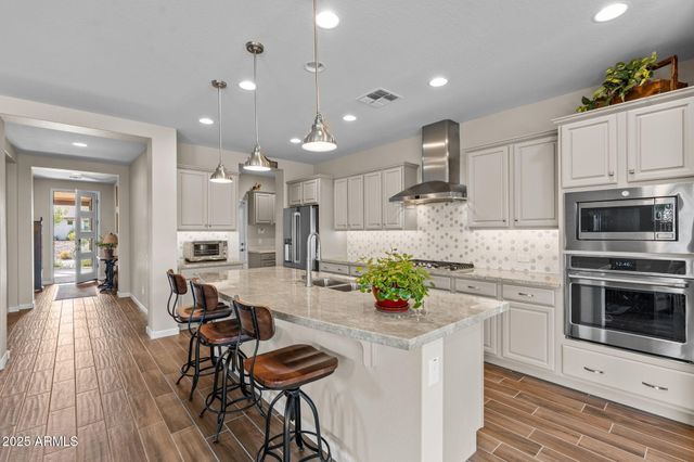 3258 SPARROWS CREEK Way, Wickenburg, AZ 85390