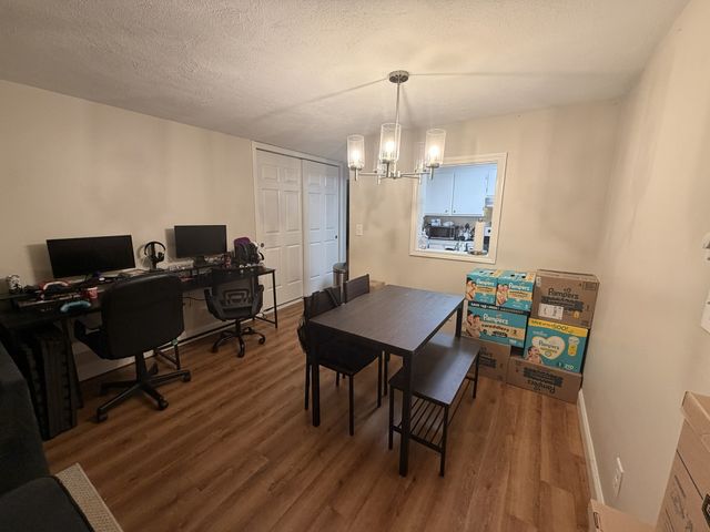 36 Greentree Ln 23, Weymouth, MA 02190