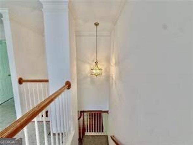 14 Carrington Way, Sandy Springs, GA 30328