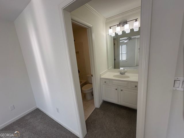 14 Carrington Way, Sandy Springs, GA 30328