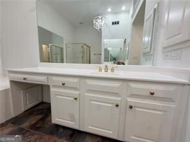 14 Carrington Way, Sandy Springs, GA 30328