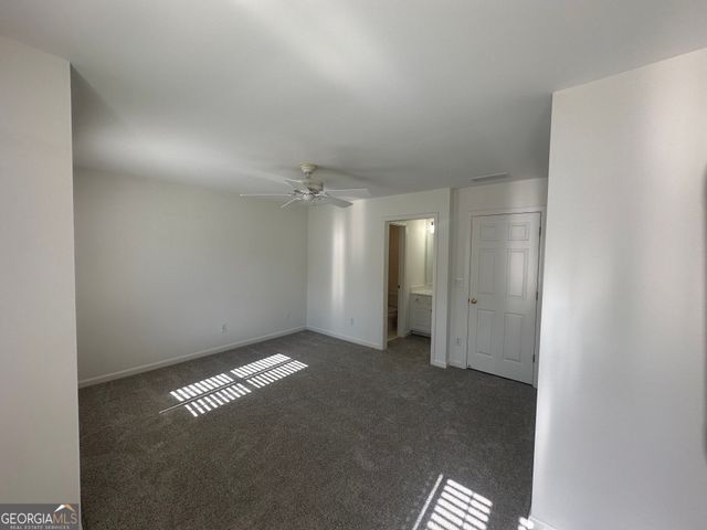 14 Carrington Way, Sandy Springs, GA 30328