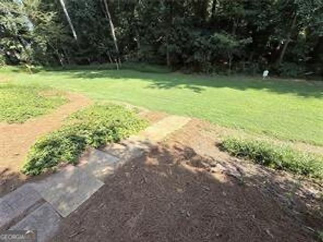 14 Carrington Way, Sandy Springs, GA 30328