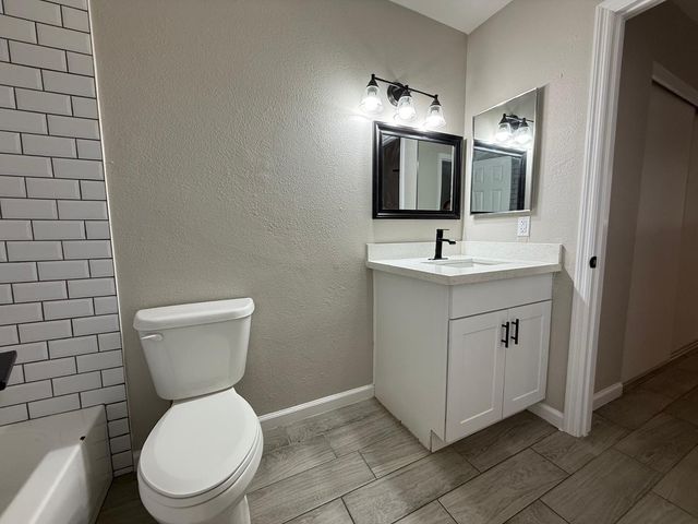 3302 W Loma Lane Unit 3, Phoenix, AZ 85051