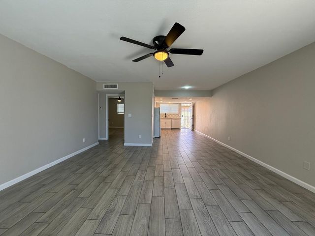 3302 W Loma Lane Unit 3, Phoenix, AZ 85051