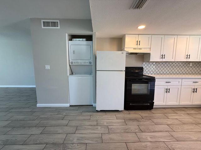 3302 W Loma Lane Unit 3, Phoenix, AZ 85051