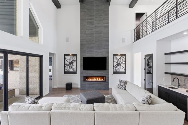 1423 Hawthorne Lane, Keller, TX 76262