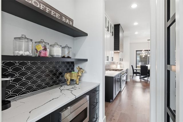 1423 Hawthorne Lane, Keller, TX 76262