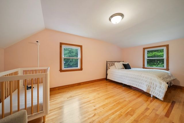 12 Alcine Ln, Burlington, MA 01803