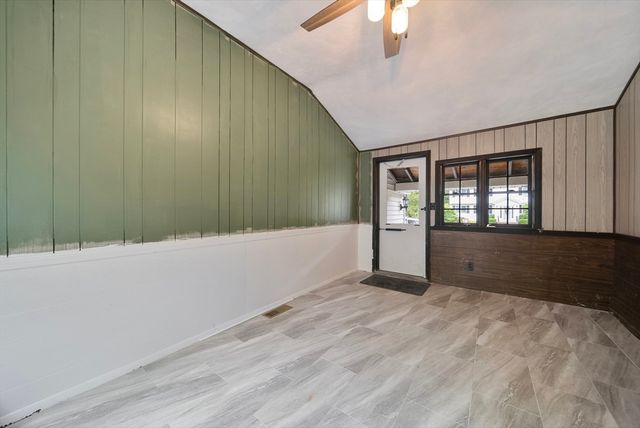 12 Alcine Ln, Burlington, MA 01803